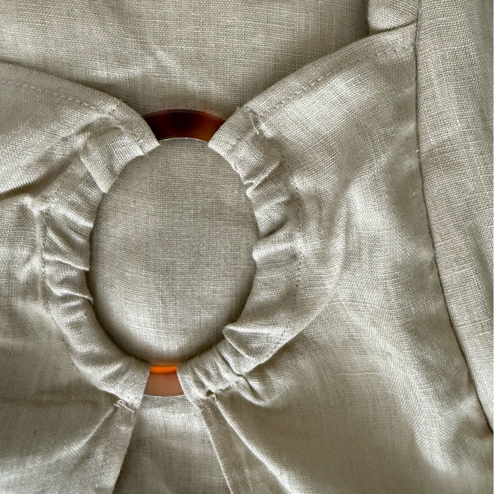 NWT/ Zara / Size XS / Elegant Beige Skirt with Ring Detail - Picture 9 of 10